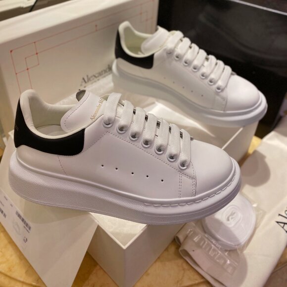 Alexander McQueen Black and White Leather Sneakers - Picture 2 of 9